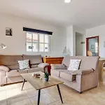 Tatil Evi Minerva